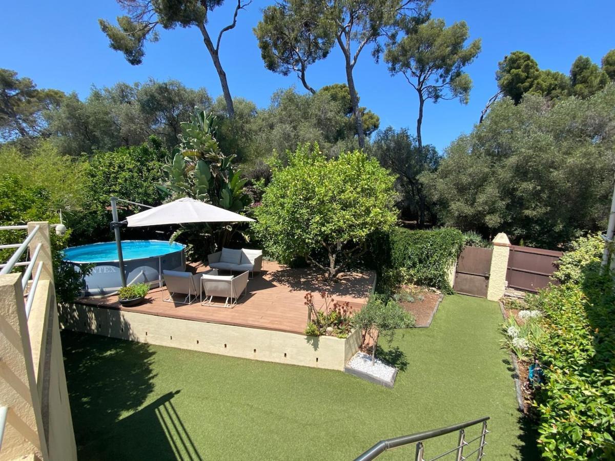 Beautiful Family In Mont Boron, Villaer Nice